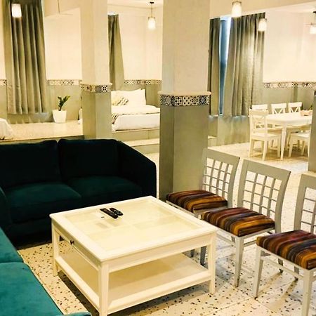 Nest Beacon Resort Daman Eksteriør bilde