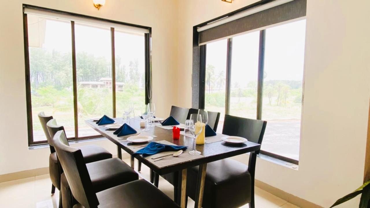 Nest Beacon Resort Daman Eksteriør bilde